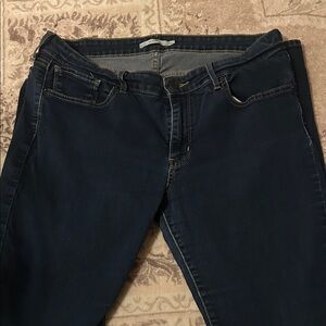 Elegant Navy Women's Skinny Jeans